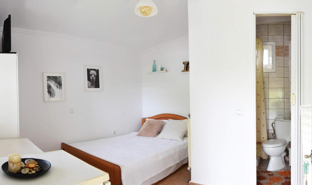 Summer Panorama First Floor Studio Epanomi Dış mekan fotoğraf